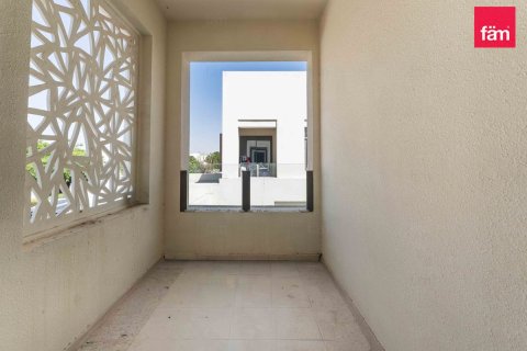 Vila di Reem, Dubai, UAE 3 bilik tidur, 324.4 meter persegi № 719643 - foto 11