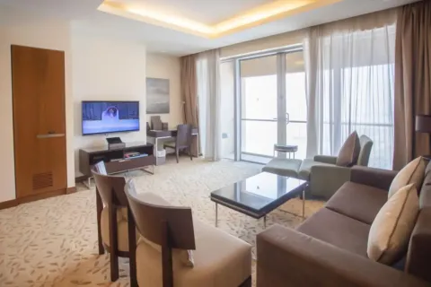 Apartment in Dubai, UAE 1 bedroom, 69 sq.m. № 662956 - photo 7