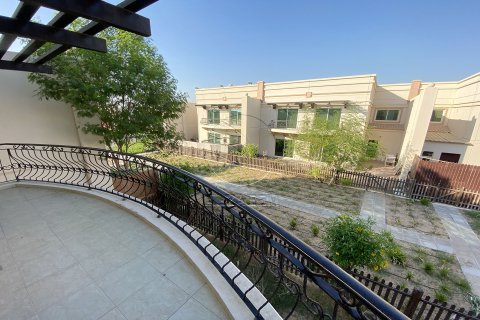 Abu Dhabi, BAE’de kiralık вилла 4 yatak odası, 252 m² No 662952 - fotoğraf 2
