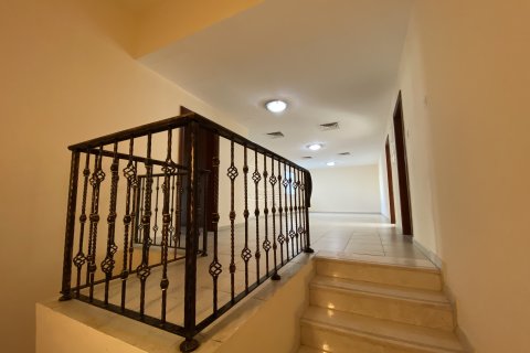 Abu Dhabi, BAE’de kiralık вилла 4 yatak odası, 252 m² No 662952 - fotoğraf 5