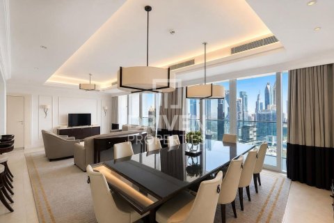 Apartament na sprzedaż w Downtown Dubai (Downtown Burj Dubai), Dubai, ZEA 4 sypialnie, 269.51 mkw., nr 759036 - zdjęcie 4
