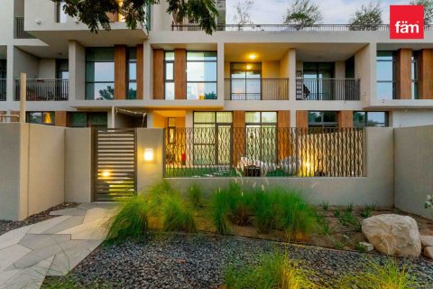 Пәтер Дубай, БАӘ-да 2 жатын бөлмелер, 170.4 м² № 694323 - фото 24