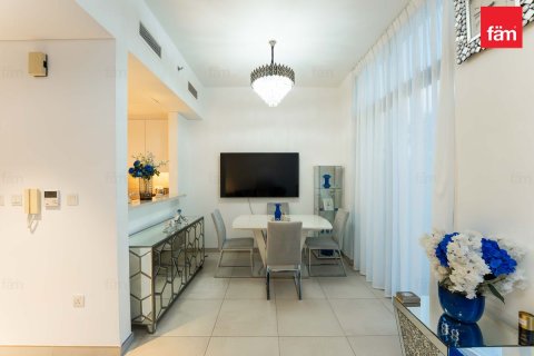 Пәтер Дубай, БАӘ-да 2 жатын бөлмелер, 170.4 м² № 694323 - фото 6