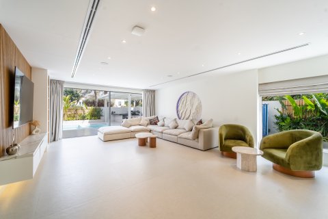 Müüa villa asukohaga Dubai, AÜE: 5 magamistoaga, 409 m² Nr 713382 - pilt 9
