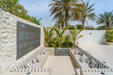 Müüa villa asukohaga Dubai, AÜE: 5 magamistoaga, 409 m² Nr 713382 - pilt 6