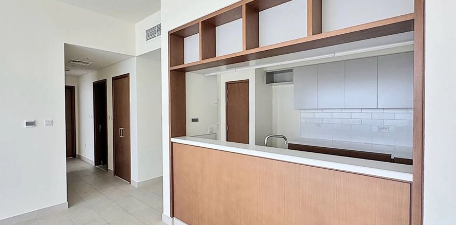 Apartment in Al Wasl, Dubai, UAE 2 bedrooms, 103 sq.m. № 713376