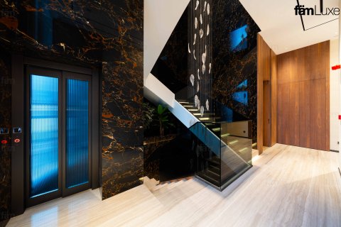 Al Wasl, Dubai, संयुक्त अरब अमीरात में विला, 5 बेडरूम, 929.6 वर्ग मीटर, संख्या 682113 - फ़ोटो 13