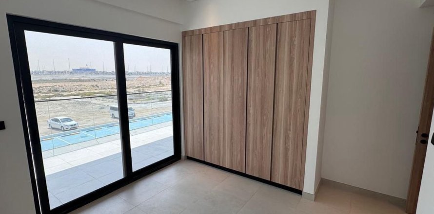 Apartment sa Dubai Studio City, UAE 1 silid-tulugan, 99.8 sq.m. № 682109