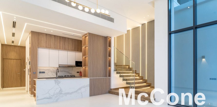 טאונהאוס ב Jumeirah Village Circle, Dubai, איחוד האמירויות 4 חדרי שינה, 391.86 מ"ר מספר 587549