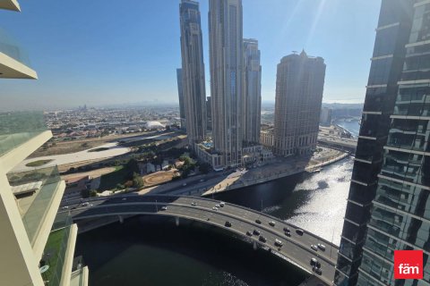Huoneisto Business Bay, Dubai, Arabiemiraatit 2 makuuhuonetta, 102.3 m2 № 718475