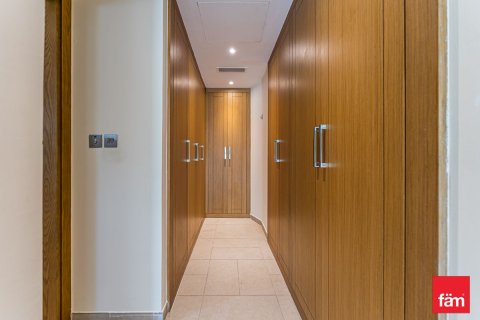 Üürile anda villa asukohaga Jumeirah Park, Dubai, AÜE: 5 magamistoaga, 749.6 m² Nr 718477 - pilt 12
