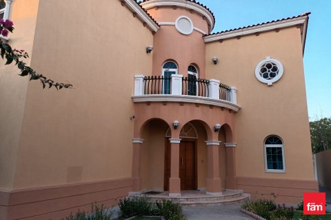 Üürile anda villa asukohaga Jumeirah Park, Dubai, AÜE: 5 magamistoaga, 749.6 m² Nr 718477 - pilt 18
