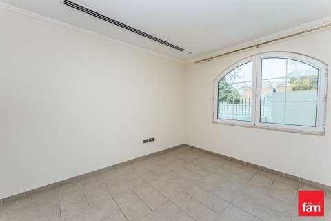 Üürile anda villa asukohaga Jumeirah Park, Dubai, AÜE: 5 magamistoaga, 749.6 m² Nr 718477 - pilt 10