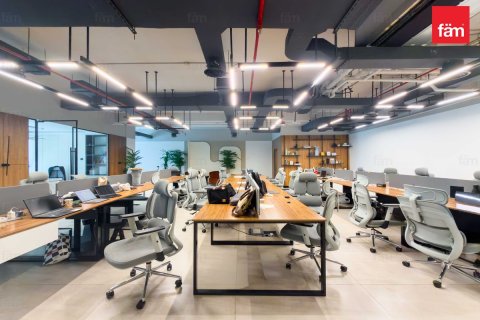 משרד למכירה ב Business Bay, Dubai, איחוד האמירויות  199.3 מ"ר, מספר 718489 - תמונה 15