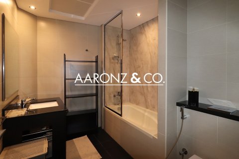 Apartmen di Dubai Marina, UAE 2 bilik tidur, 127.9 meter persegi № 670489 - foto 15