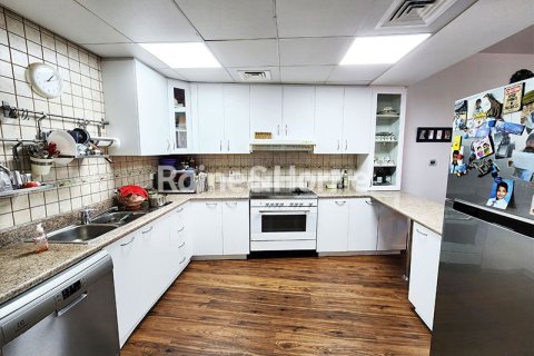 Пәтер Motor City, Дубай, БАӘ-да 2 жатын бөлмелер, 145.7 м² № 707625 - фото 7