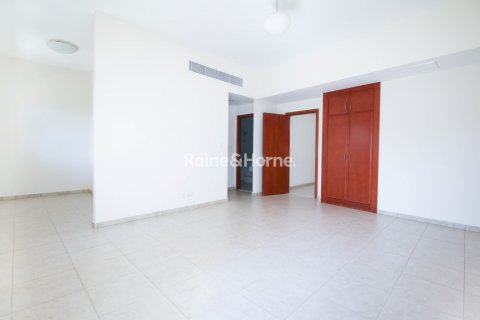 Rijtjeshuis te huur in Motor City, Dubai, VAE 4 slaapkamers, 375.3 vr.m., nr 707619 - foto 14