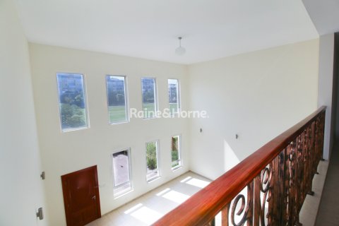Rijtjeshuis te huur in Motor City, Dubai, VAE 4 slaapkamers, 375.3 vr.m., nr 707619 - foto 18