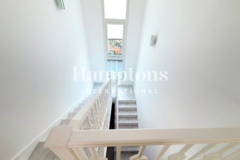 Таунхаус Al Quoz, Дубай, БАӘ-да 5 жатын бөлмелер, 365.94956215 м² № 668646 - фото 4