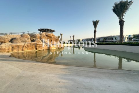Townhouse in The Valley, Dubai, UAE 3 bedrooms, 173.99988676 sq.m. № 668645 - photo 3