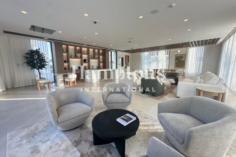 Townhouse in The Valley, Dubai, UAE 3 bedrooms, 173.99988676 sq.m. № 668645 - photo 2