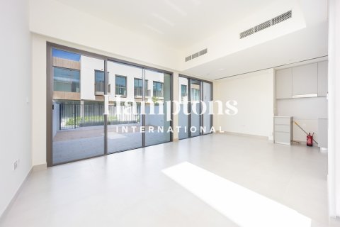 Townhouse in The Valley, Dubai, UAE 3 bedrooms, 173.99988676 sq.m. № 668645 - photo 11