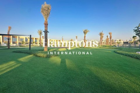 Townhouse in The Valley, Dubai, UAE 3 bedrooms, 173.99988676 sq.m. № 668645 - photo 27