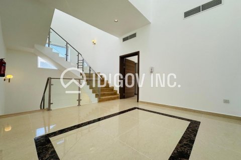 Vila di Jumeirah Village Circle, Dubai, UEA 5 kamar tidur, 143 m2 nomor 604173 - foto 9