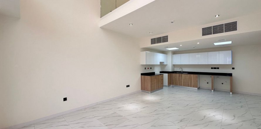Villa in Dubai, UAE 3 bedrooms, 105.7 sq.m. № 597948