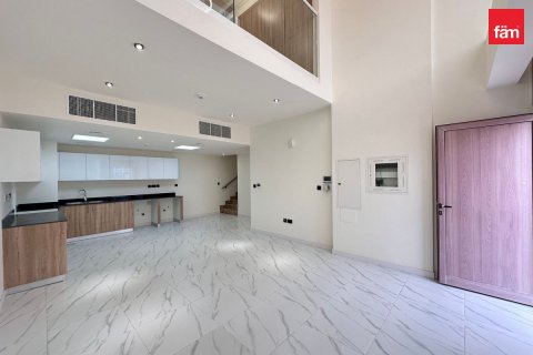 Villa in Dubai, UAE 3 bedrooms, 105.7 sq.m. № 597948 - photo 3