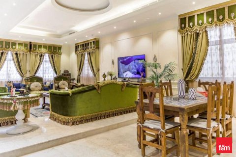 Villa til leje i Al Barsha, Dubai, UAE 4 soveværelser, 910.4 kvm № 693136 - foto 15