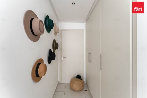 Apartmen di Dubai, UAE 2 bilik tidur, 144.3 meter persegi № 585306 - foto 9