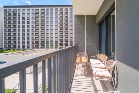Apartament na sprzedaż w Dubai, ZEA 3 sypialnie, 147 mkw., nr 705377 - zdjęcie 15