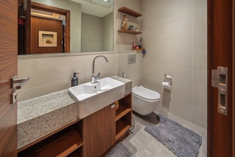 Apartment sa Al Kifaf, Dubai, UAE 2 silid-tulugan, 144 sq.m. № 705217 - larawan 17