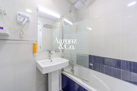 Appartement te huur in Dubai Marina, Dubai, VAE 2 slaapkamers, 94 vr.m., nr 755096 - foto 8
