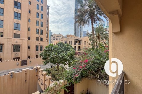 Apartamento para arrendamento em Old Town, Dubai, EAU 1 quarto, 85 m2 № 697454 - foto 2