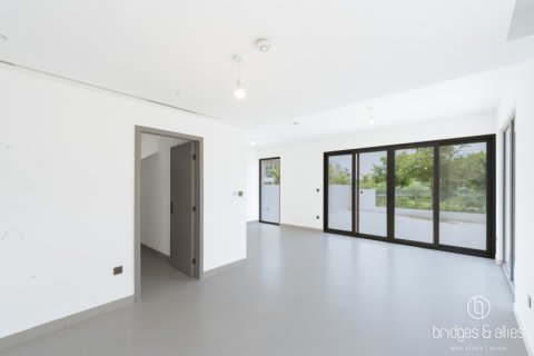 Tilal Al Ghaf, Dubai, UAE의 판매용 빌라 침실 4개, 317제곱미터 번호 697452 - 사진 3