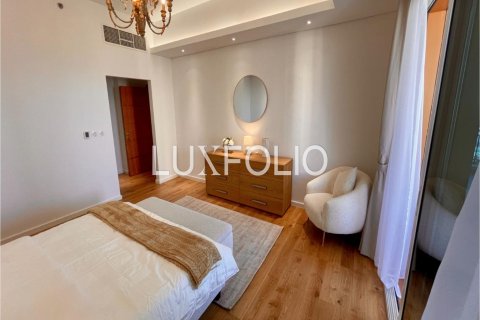 Apartment in Palm Jumeirah, Dubai, UAE 3 bedrooms, 234 sq.m. № 628108 - photo 10