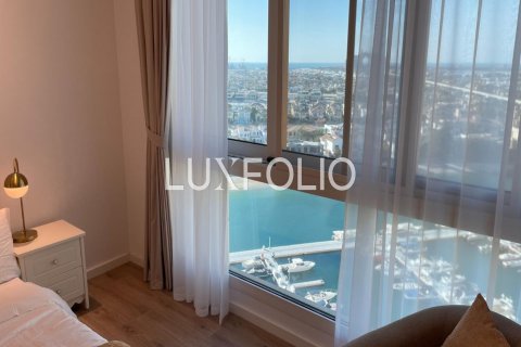 Apartment in Palm Jumeirah, Dubai, UAE 3 bedrooms, 234 sq.m. № 628108 - photo 11