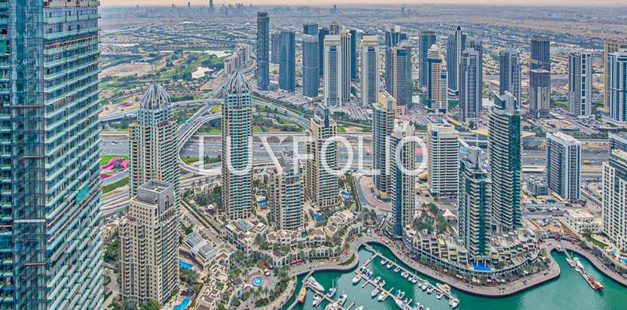 Apartament në Dubai Marina, Emiratet e Bashkuara Arabe 4 dhoma gjumi, 237 m2. № 628110
