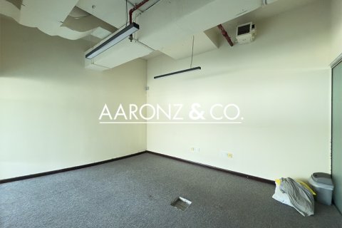 Zyrë në Business Bay, Dubai, Emiratet e Bashkuara Arabe 114 m2. № 680090 - Foto 6