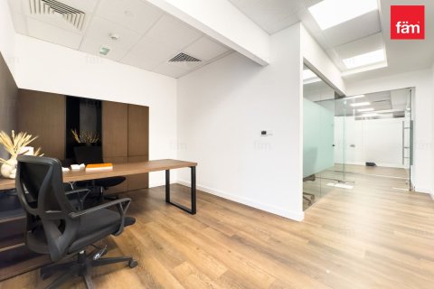 Oficina en alquiler en Downtown Dubai (Downtown Burj Dubai), Dubai, EAU 513.5 m2 № 751859 - foto 16