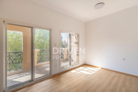 Townhouse di Jumeirah Village Circle, Dubai, UEA 4 kamar tidur, 352 m2 nomor 653866 - foto 16