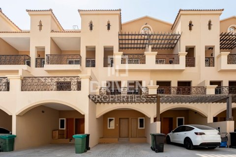 Townhouse di Jumeirah Village Circle, Dubai, UEA 4 kamar tidur, 352 m2 nomor 653866 - foto 1