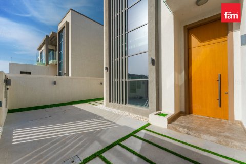 Üürile anda villa asukohaga Al Furjan, Dubai, AÜE: 5 magamistoaga, 600 m² Nr 703928 - pilt 2