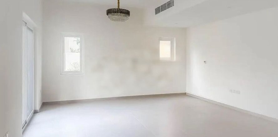 Vila v Dubai, SAE 5 spální, 522 m2 č. 703937