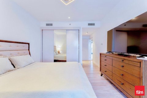 Apartment in Dubai Marina, UAE 2 bedrooms, 109.9 sq.m. № 703940 - photo 8