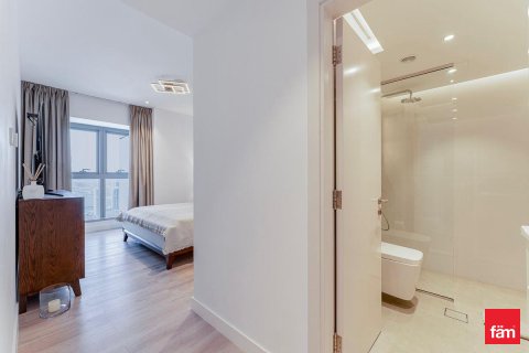 Apartment in Dubai Marina, UAE 2 bedrooms, 109.9 sq.m. № 703940 - photo 9