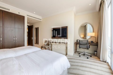 דירה למכירה ב Downtown Dubai (Downtown Burj Dubai), Dubai, איחוד האמירויות  2 חדרי שינה, 124 מ"ר, מספר 602482 - תמונה 11