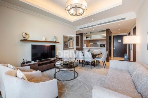 דירה למכירה ב Downtown Dubai (Downtown Burj Dubai), Dubai, איחוד האמירויות  2 חדרי שינה, 124 מ"ר, מספר 602482 - תמונה 13